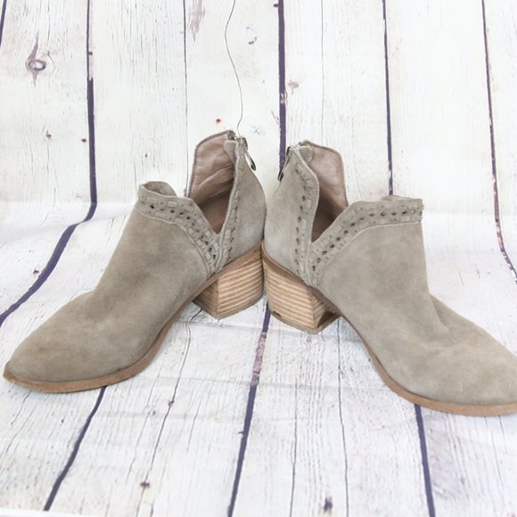 Steve Madden Java Ankle Bootie - Picture 4 of 5